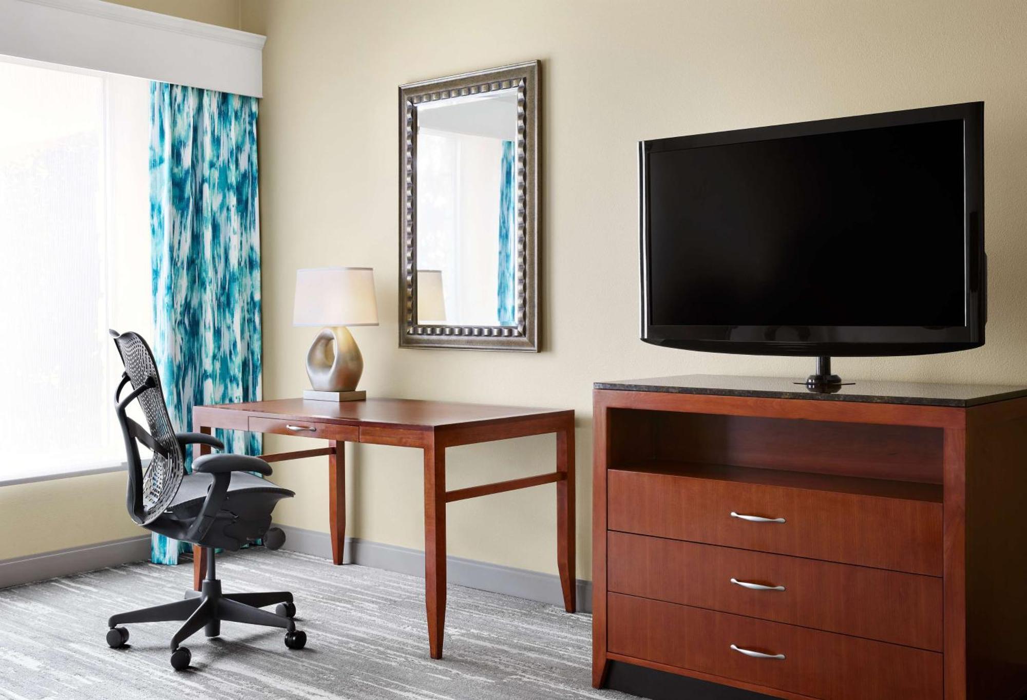 Hilton Garden Dallas Hotel 3*
