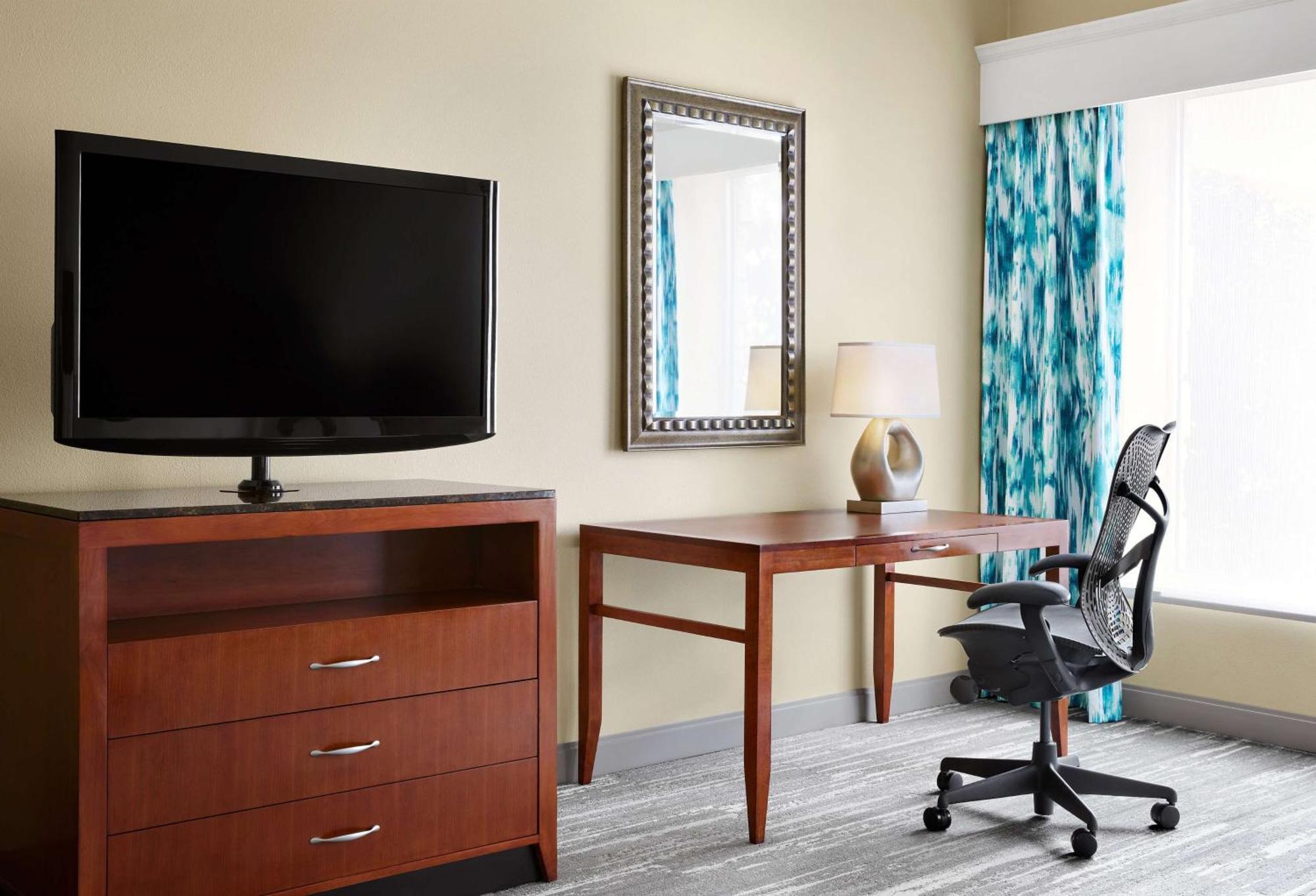 Hilton Garden Dallas Hotel