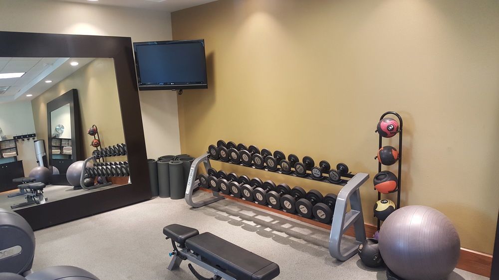 Hilton Garden Dallas 3*